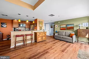 250 President Street S, Baltimore, MD 21202 - Photo 10