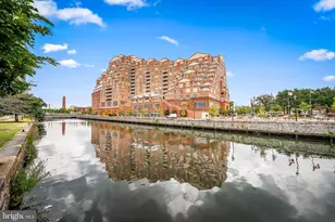 250 President Street S, Baltimore, MD 21202 - Photo 1