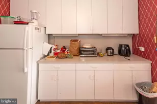 7121 Park Heights Ave, Baltimore, MD 21215 - Photo 12