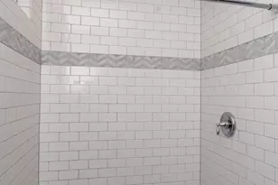 1733 Fleet St, Baltimore, MD 21231 - Photo 6