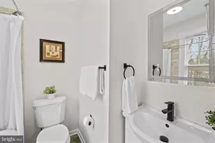 702 Deepdene Rd, Baltimore, MD 21210 - Photo 26