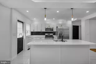 1537 Stonewood Rd, Baltimore, MD 21239 - Photo 12