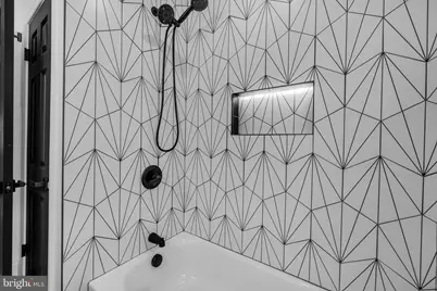 1537 Stonewood Road, Baltimore, MD 21239 - Photo 20