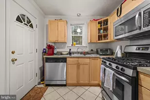 211 Madeira St, Baltimore, MD 21231 - Photo 14