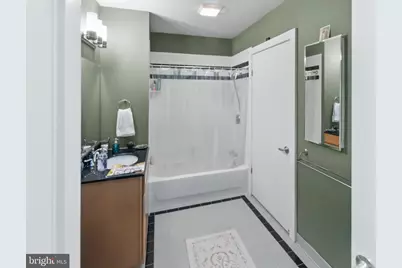 22 S Howard Street S #R-503, Baltimore, MD 21201 - Photo 22