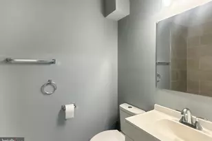 1341 Cambria St, Baltimore, MD 21225 - Photo 10