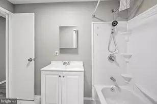 4626 Frederick Ave, Baltimore, MD 21229 - Photo 18