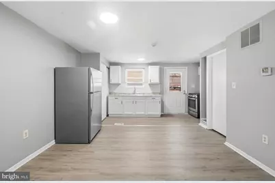 4626 Frederick Avenue, Baltimore, MD 21229 - Photo 8
