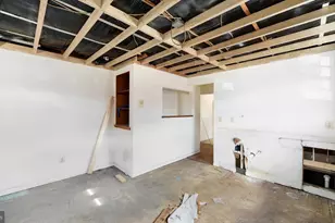 3209 E Lombard St, Baltimore, MD 21224 - Photo 12