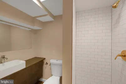 245 S Clinton Street, Baltimore, MD 21224 - Photo 30