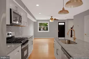 245 S Clinton St, Baltimore, MD 21224 - Photo 12