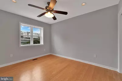 245 S Clinton Street, Baltimore, MD 21224 - Photo 14