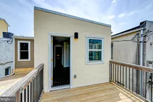 136 W Ostend St, Baltimore, MD 21230 - Photo 24