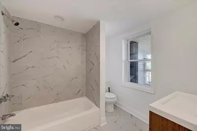 346 E 25th Street, Baltimore, MD 21218 - Photo 26