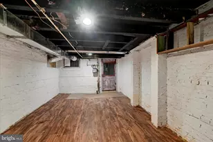 346 E 25th St, Baltimore, MD 21218 - Photo 28