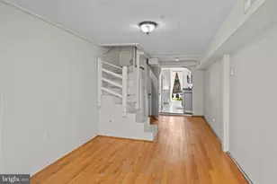 519 S Chapel St, Baltimore, MD 21231 - Photo 4