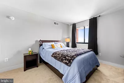 414 Water Street #2202, Baltimore, MD 21202 - Photo 16