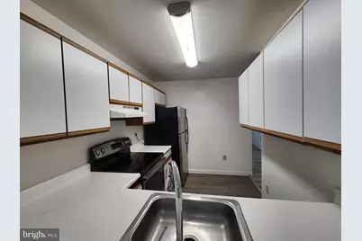 1204 W Lafayette Avenue #10, Baltimore, MD 21217 - Photo 10