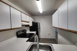 1204 W Lafayette Ave, Baltimore, MD 21217 - Photo 10