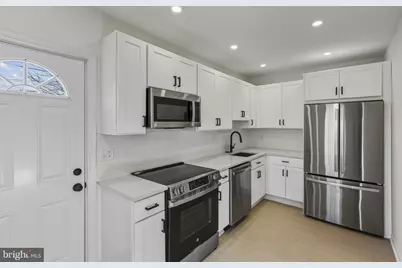 507 Washburn Avenue, Baltimore, MD 21225 - Photo 2