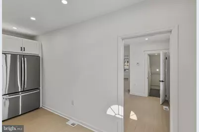 507 Washburn Avenue, Baltimore, MD 21225 - Photo 4