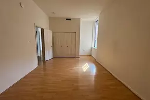 1011 Hunter St, Baltimore, MD 21202 - Photo 6