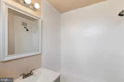 3902 Erdman Avenue #1, Baltimore, MD 21213 - Photo 8