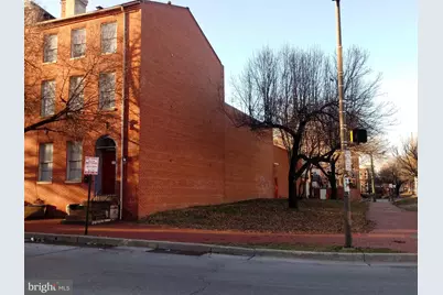 816 W Lombard Street, Baltimore, MD 21201 - Photo 1