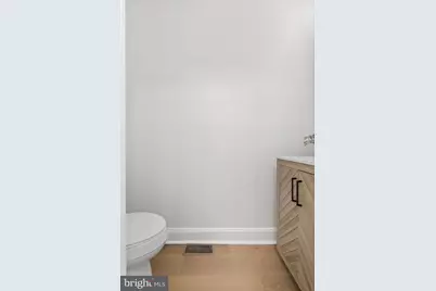 1631 E Oliver Street, Baltimore, MD 21213 - Photo 16