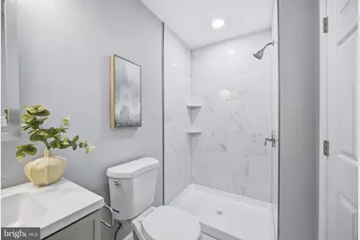 2010 E Lafayette Avenue, Baltimore, MD 21213 - Photo 28