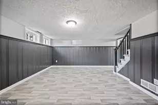 4927 Sinclair Ln, Baltimore, MD 21206 - Photo 14