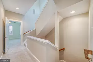 15 Yogurt Ln, Baltimore, MD 21231 - Photo 4