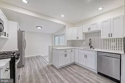 207 S Rock Glen Road, Baltimore, MD 21229 - Photo 4