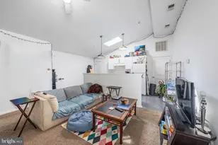 338 E 25th St, Baltimore, MD 21218 - Photo 22