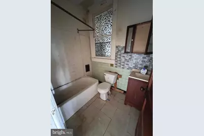 646 E 37th Street, Baltimore, MD 21218 - Photo 10