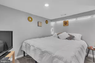 4908 1/2 Harford Rd, Baltimore, MD 21214 - Photo 16