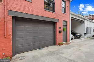 204 S Castle St, Baltimore, MD 21231 - Photo 34