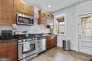 848 Powers St, Baltimore, MD 21211 - Photo 10