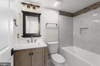 1015 S Kenwood Avenue, Baltimore, MD 21224 - Photo 32