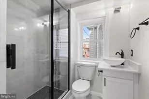 1015 S Kenwood Ave, Baltimore, MD 21224 - Photo 28