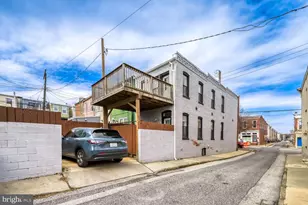 2609 E Fairmount Ave, Baltimore, MD 21224 - Photo 14