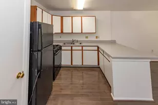 1009 Hillman St, Baltimore, MD 21202 - Photo 4