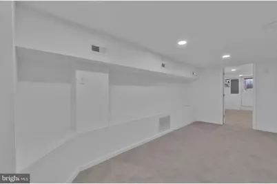 613 W 33rd Street, Baltimore, MD 21211 - Photo 28