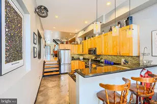 542 E Clement Street E, Baltimore, MD 21230 - Photo 16