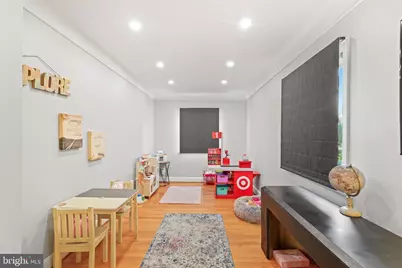 212 Saint Dunstans Road, Baltimore, MD 21212 - Photo 18