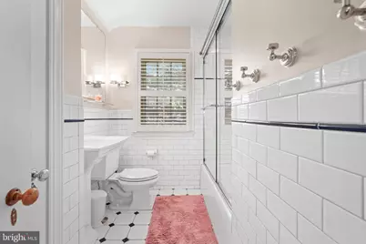 212 Saint Dunstans Road, Baltimore, MD 21212 - Photo 22