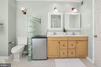 21 E Fort Avenue E, Baltimore, MD 21230 - Photo 28