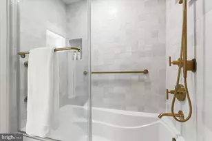 642 Ponte Villas S, Baltimore, MD 21230 - Photo 44