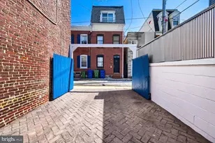919 Binney St, Baltimore, MD 21224 - Photo 30