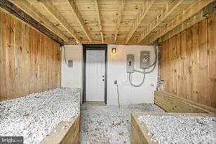 2231 Prentiss Pl, Baltimore, MD 21205 - Photo 32